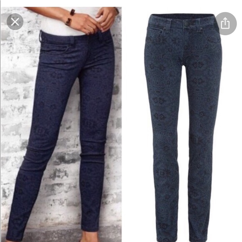 CAbi Curvy Lace  Skinny Jeans - like new - size 6